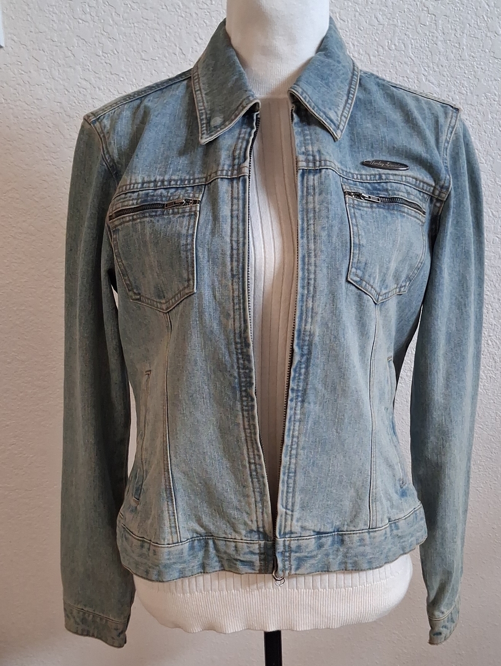 VTG Harley-Davidson Light Blue Distressed Denim Classic "Live To Ride"Jacket (M)